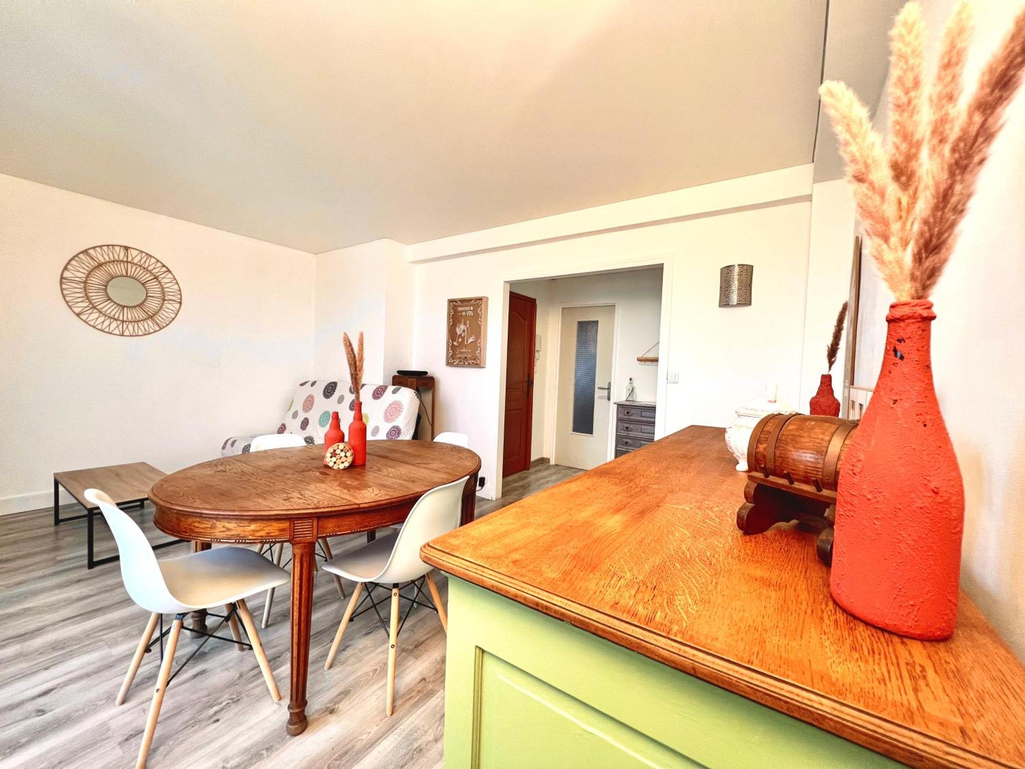Appartement Proche Gare, 6 Voyageurs Et Stationnement Gratuit Remeš Exteriér fotografie