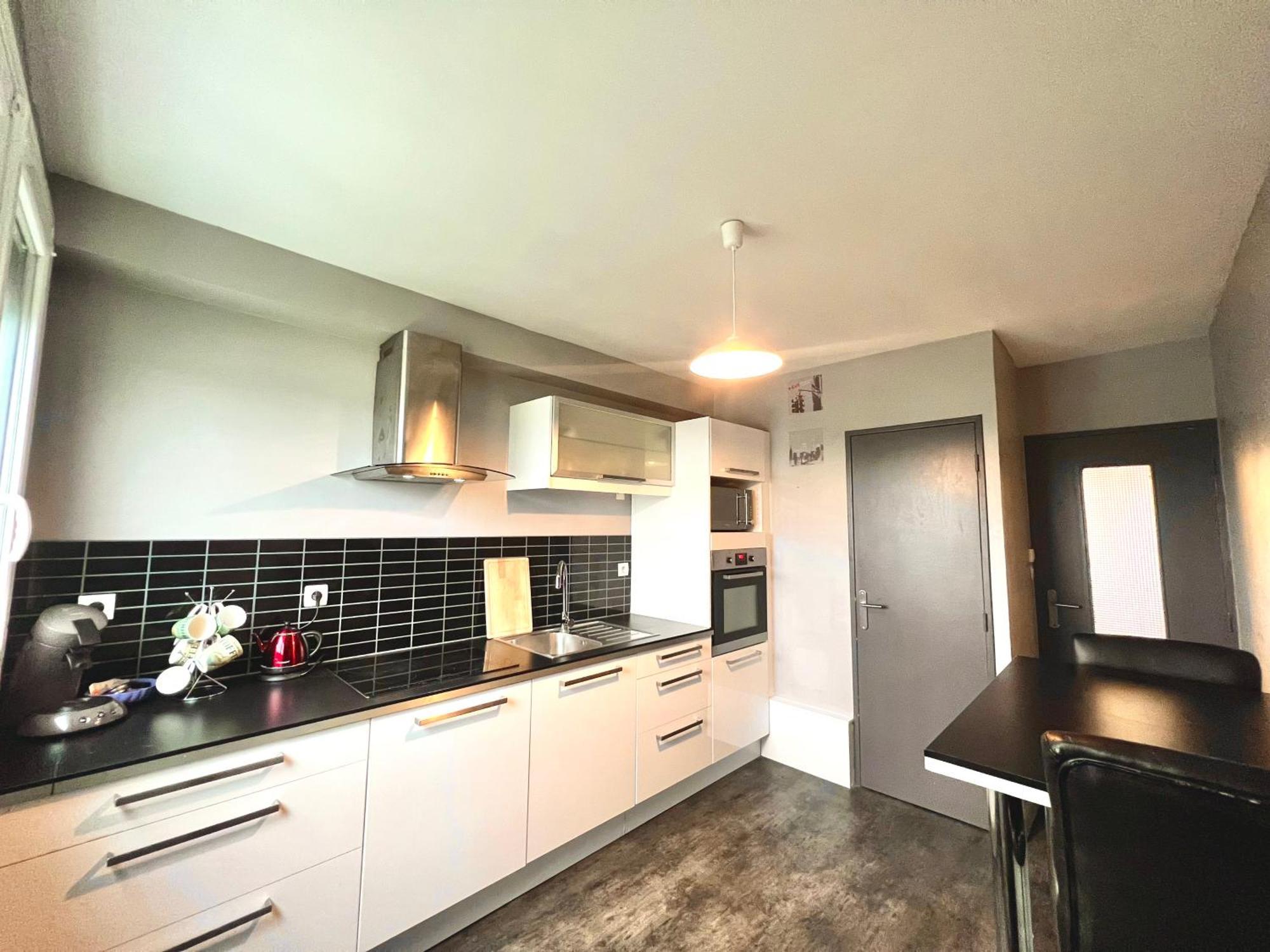 Appartement Proche Gare, 6 Voyageurs Et Stationnement Gratuit Remeš Exteriér fotografie