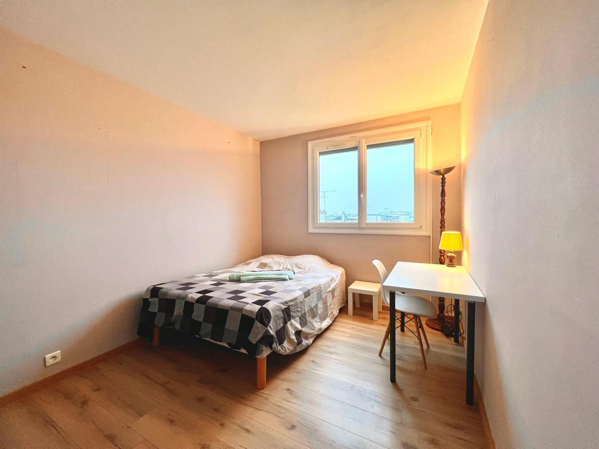 Appartement Proche Gare, 6 Voyageurs Et Stationnement Gratuit Remeš Exteriér fotografie